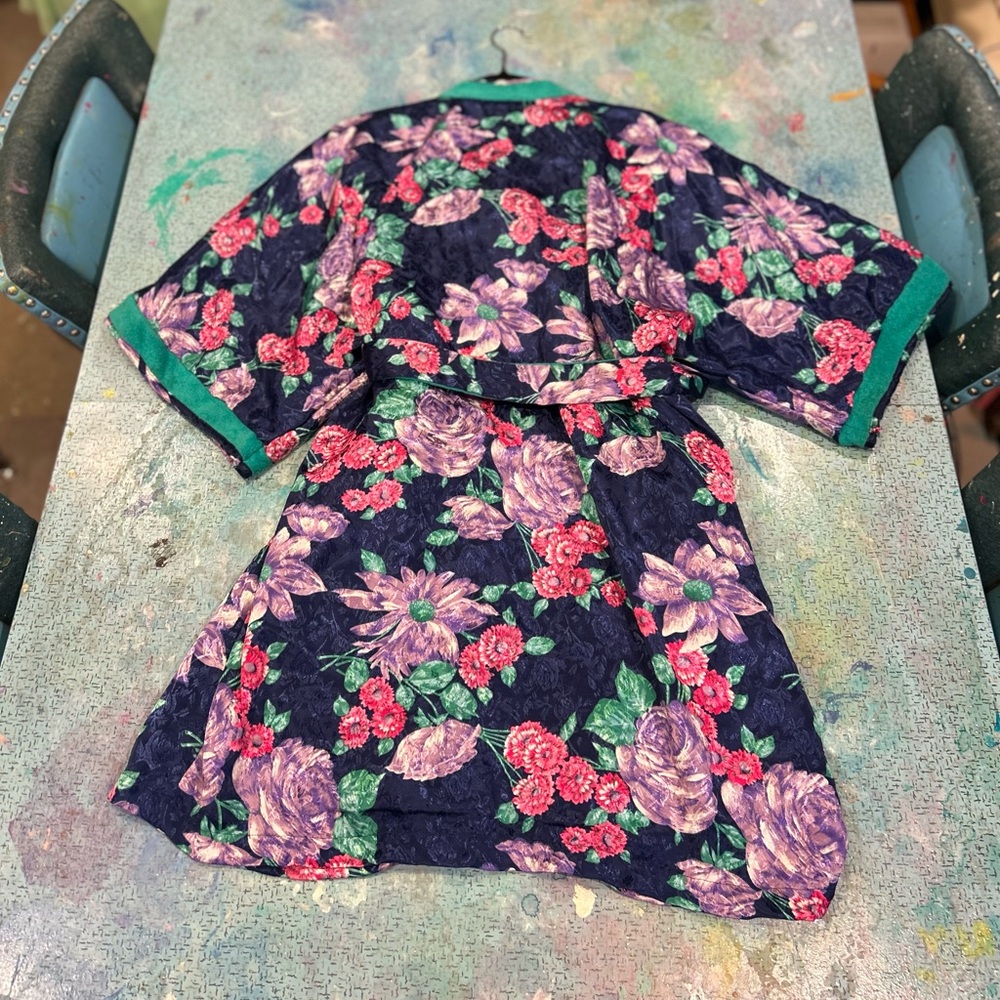 Vintage Terry Interior Robe - Picture 8 of 14